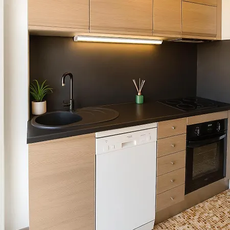 Bleu Riviera Apartment
